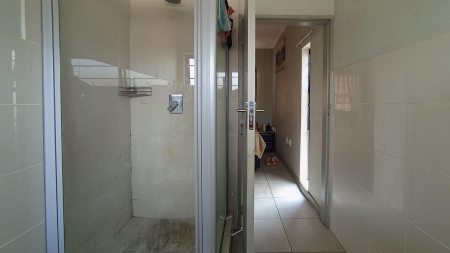 3 Bedroom Property for Sale in Amberfield Gauteng