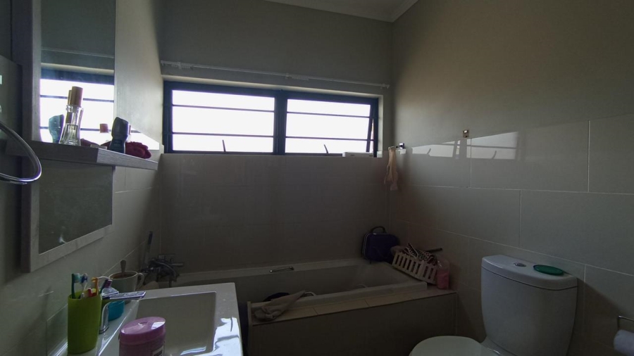 3 Bedroom Property for Sale in Amberfield Gauteng