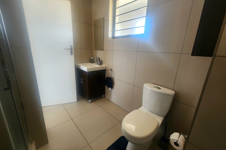 1 Bedroom Property for Sale in Carlswald Gauteng