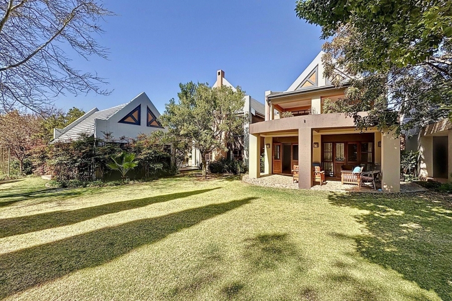 5 Bedroom Property for Sale in Mooikloof Equestrian Estate Gauteng