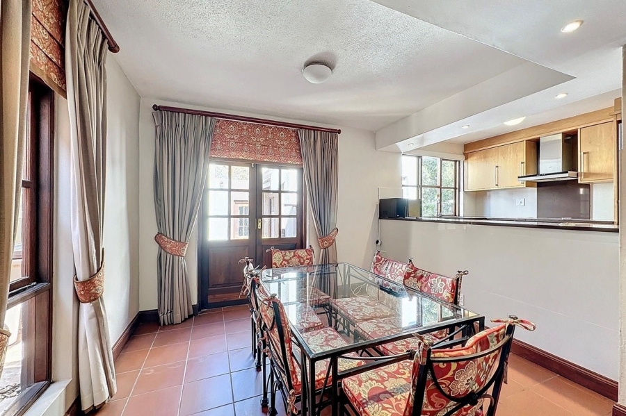 5 Bedroom Property for Sale in Mooikloof Equestrian Estate Gauteng