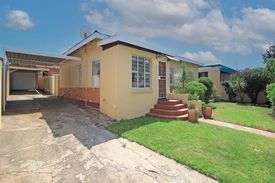 3 Bedroom Property for Sale in Crosby Gauteng