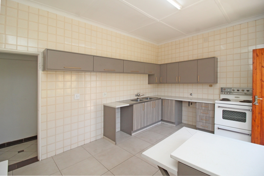 3 Bedroom Property for Sale in Crosby Gauteng