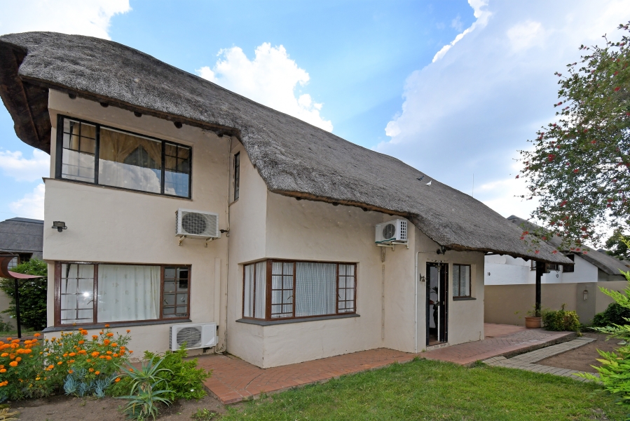 3 Bedroom Property for Sale in Sunninghill Gauteng