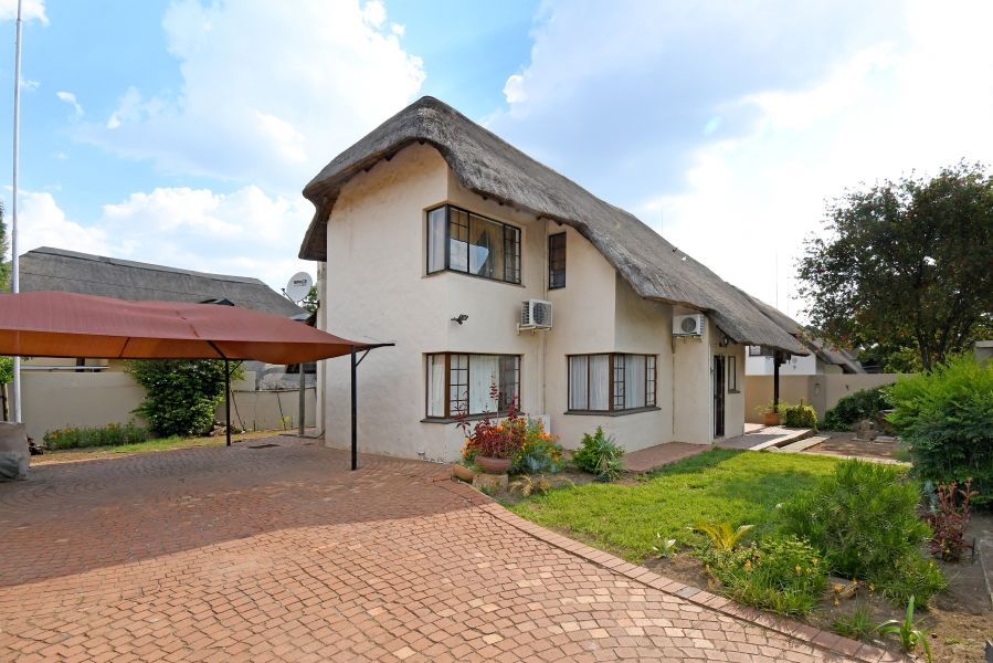 3 Bedroom Property for Sale in Sunninghill Gauteng