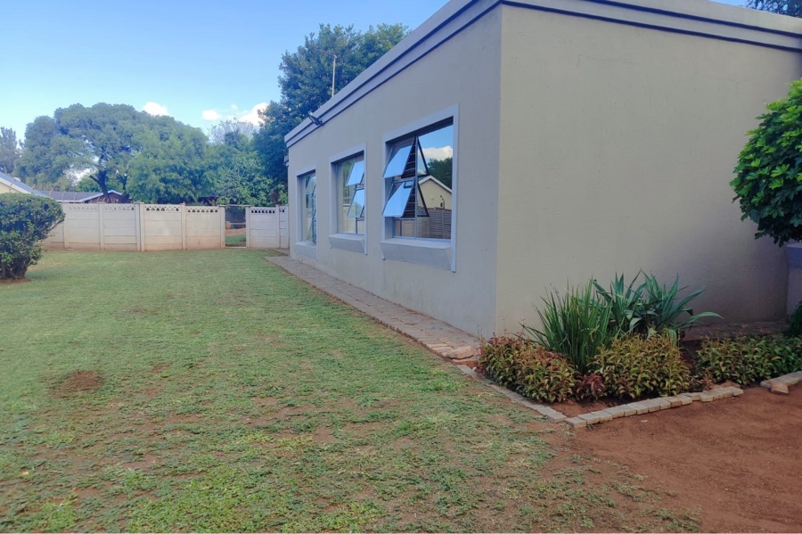 4 Bedroom Property for Sale in Wierda Park Gauteng