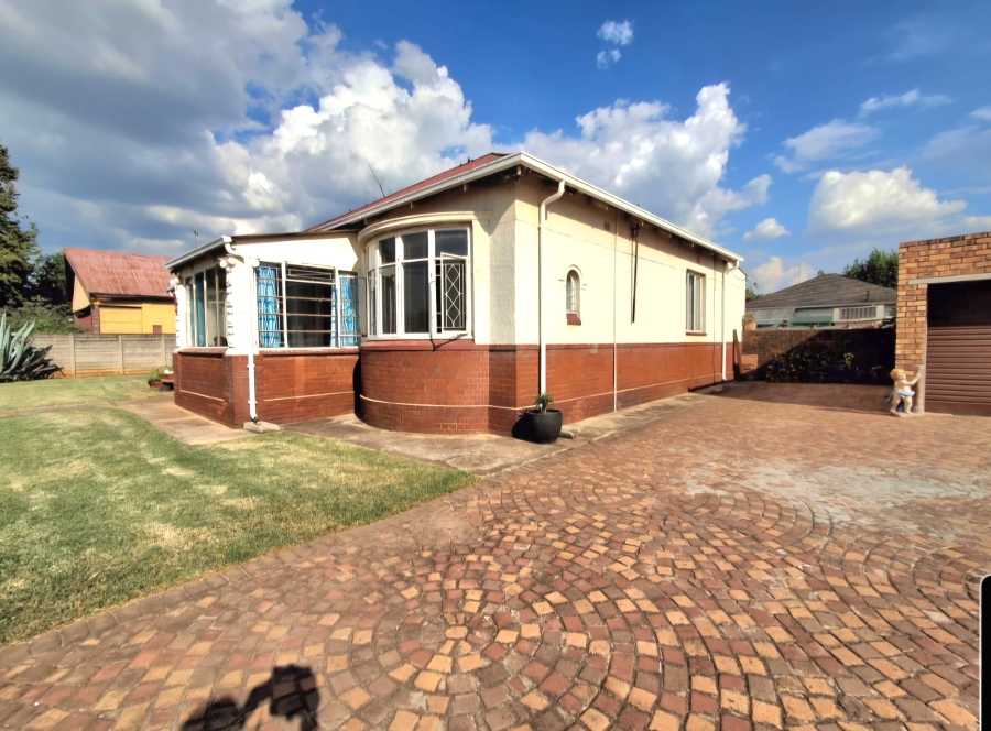 3 Bedroom Property for Sale in Brakpan Central Gauteng