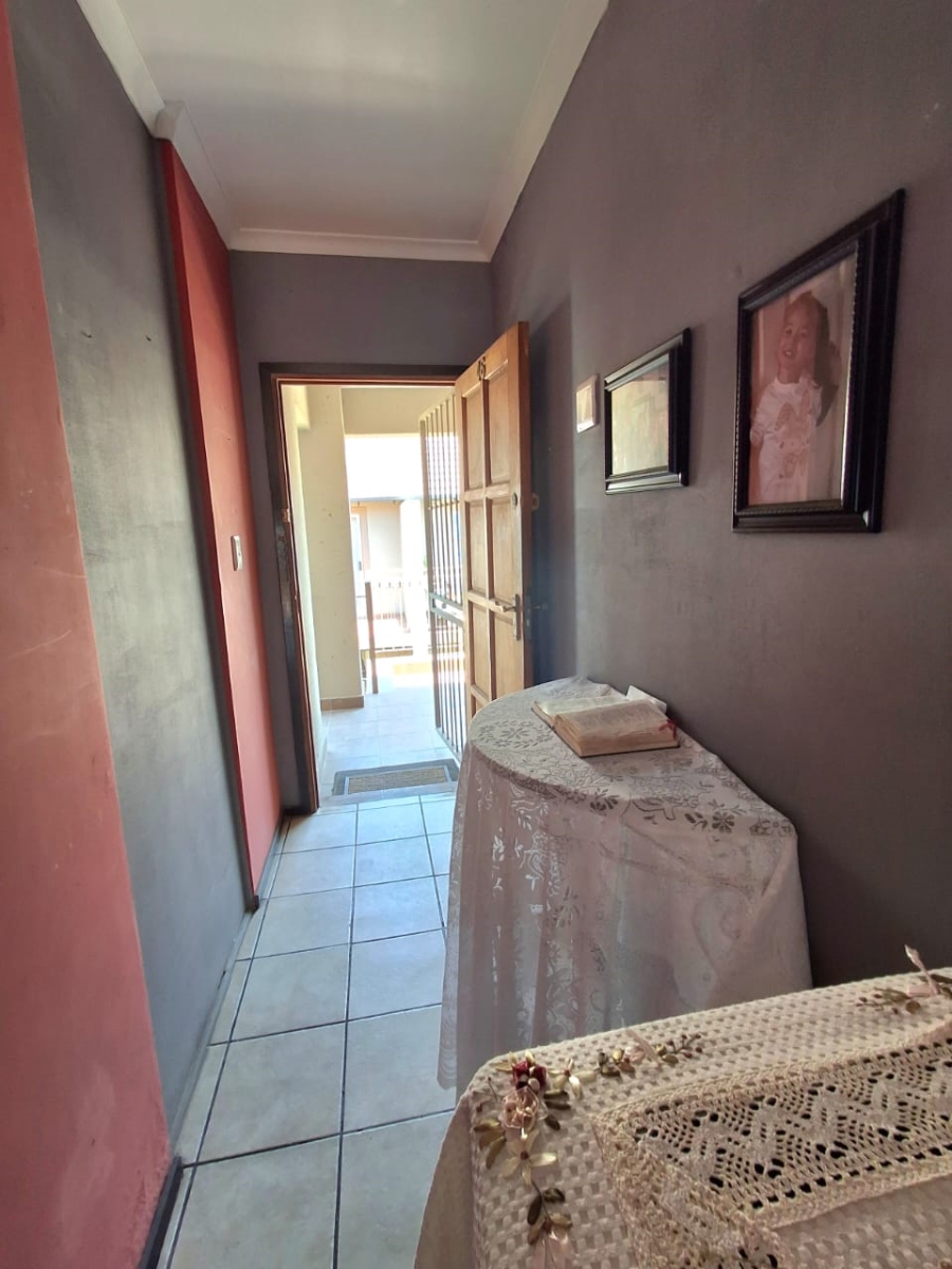 2 Bedroom Property for Sale in Minnebron Gauteng