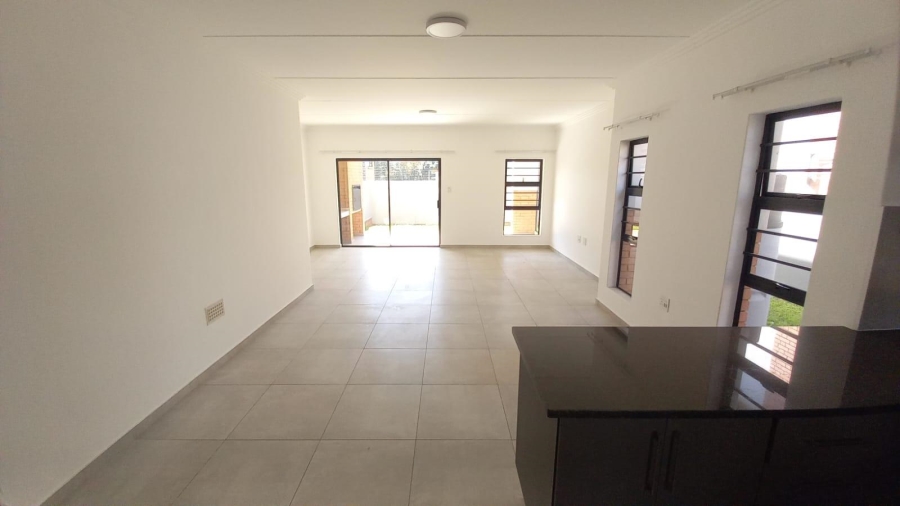 To Let 3 Bedroom Property for Rent in Raceview Gauteng