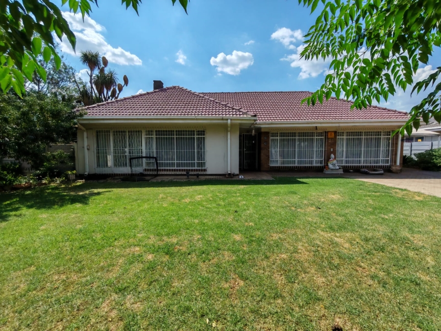 4 Bedroom Property for Sale in Risiville Gauteng