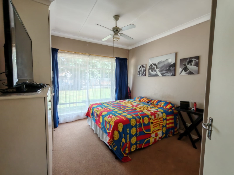 4 Bedroom Property for Sale in Risiville Gauteng