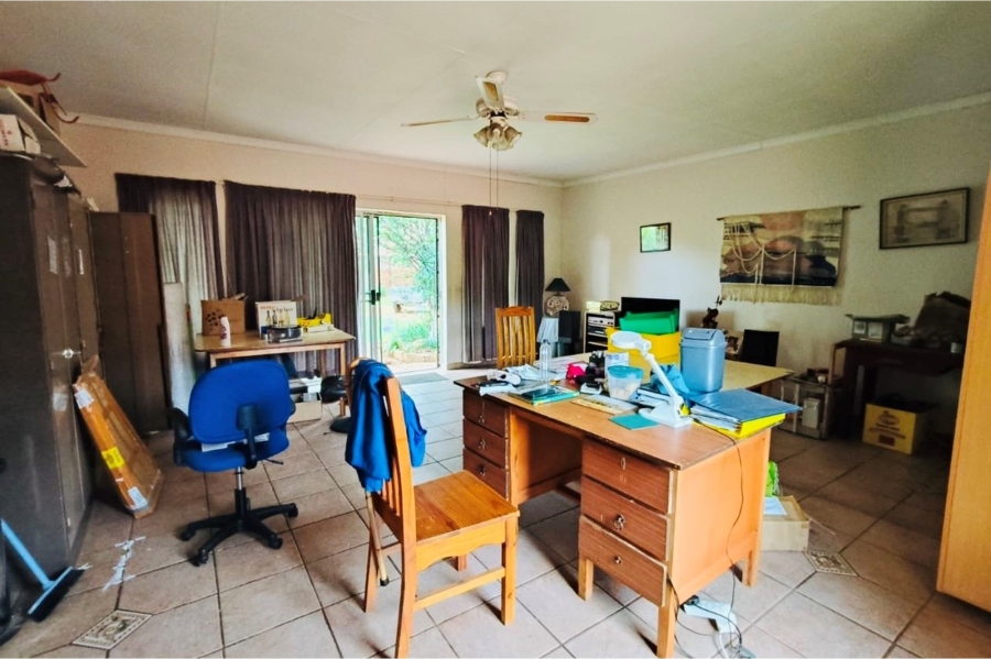 4 Bedroom Property for Sale in Elardus Park Gauteng