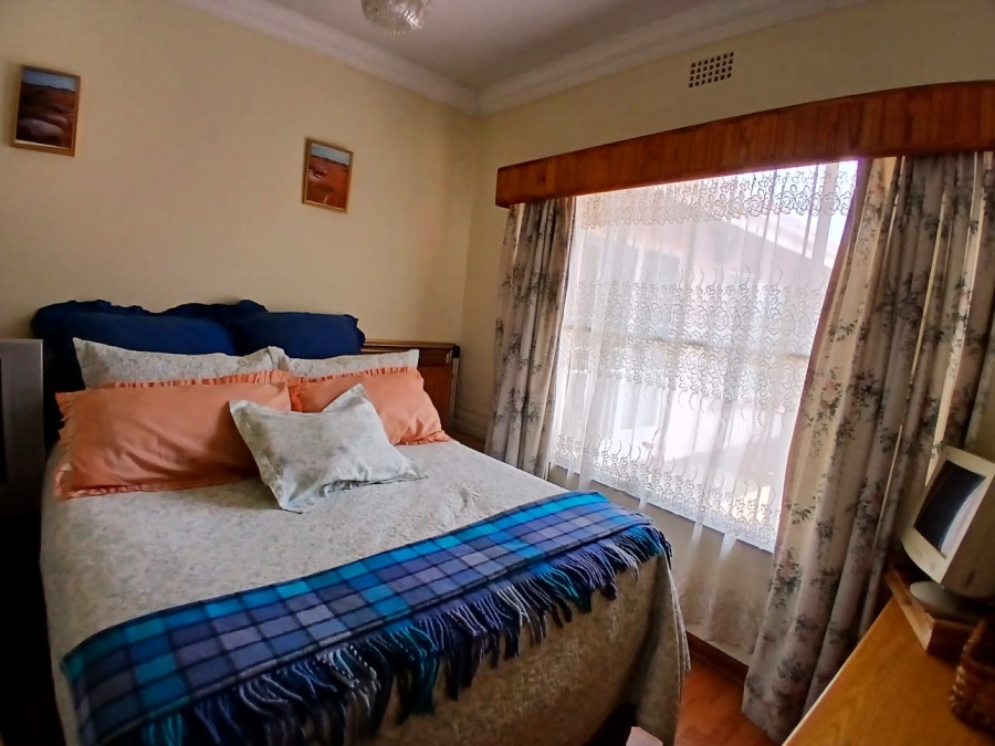 4 Bedroom Property for Sale in Birchleigh North Gauteng