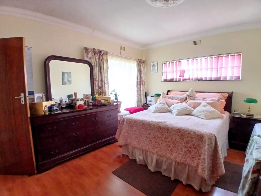 4 Bedroom Property for Sale in Birchleigh North Gauteng