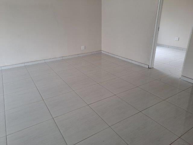 To Let 1 Bedroom Property for Rent in Eastleigh Ridge Gauteng