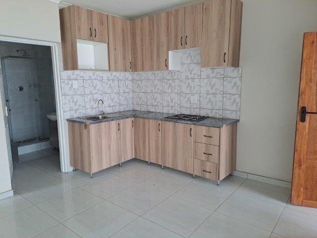 To Let 1 Bedroom Property for Rent in Eastleigh Ridge Gauteng