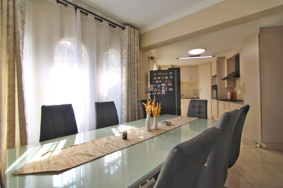 3 Bedroom Property for Sale in Halfway Gardens Gauteng
