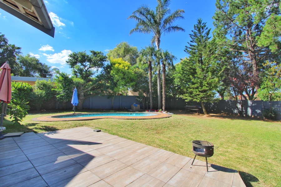 3 Bedroom Property for Sale in Halfway Gardens Gauteng