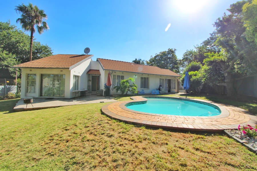 3 Bedroom Property for Sale in Halfway Gardens Gauteng