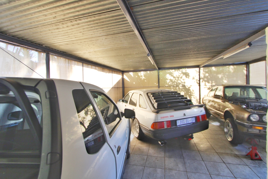 3 Bedroom Property for Sale in Halfway Gardens Gauteng