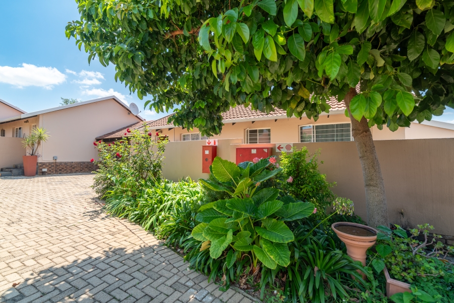 2 Bedroom Property for Sale in Northwold Gauteng