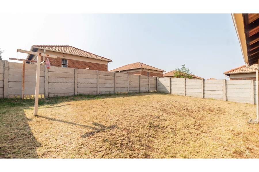 2 Bedroom Property for Sale in Thatch Hill Estate Gauteng