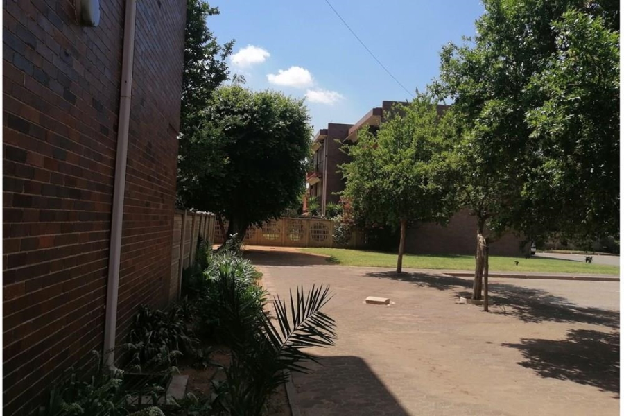 2 Bedroom Property for Sale in Vanderbijlpark SE 1 Gauteng