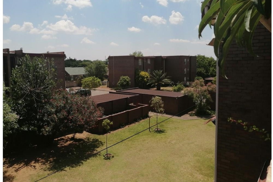 2 Bedroom Property for Sale in Vanderbijlpark SE 1 Gauteng