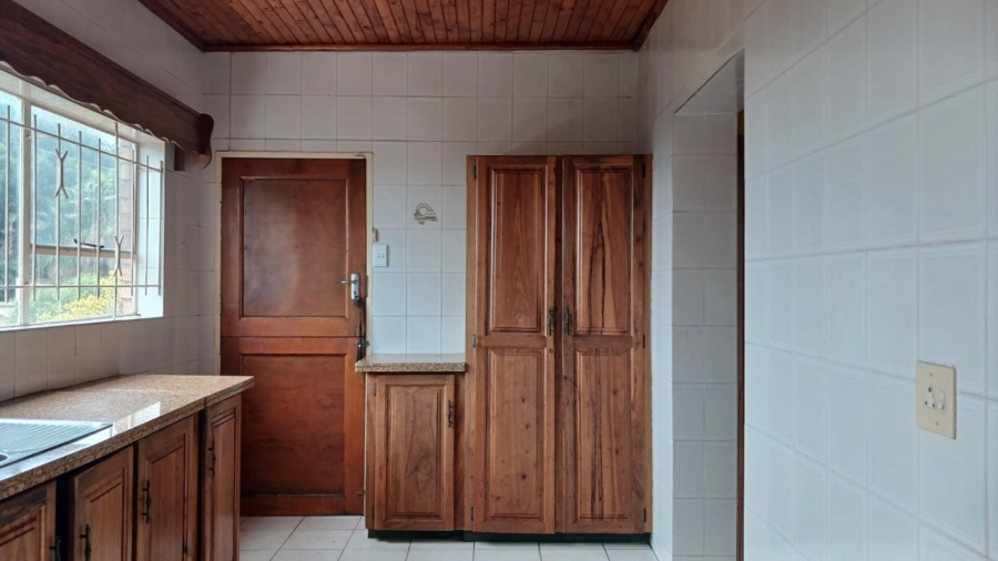5 Bedroom Property for Sale in Glenvista Gauteng