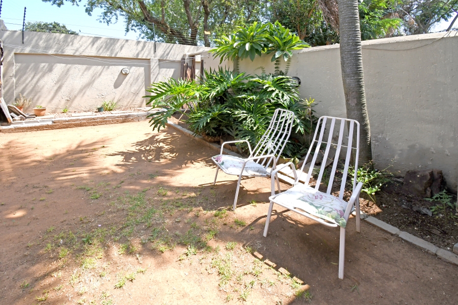 2 Bedroom Property for Sale in Kew Gauteng