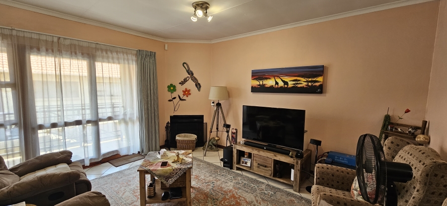 2 Bedroom Property for Sale in Meyersdal Gauteng