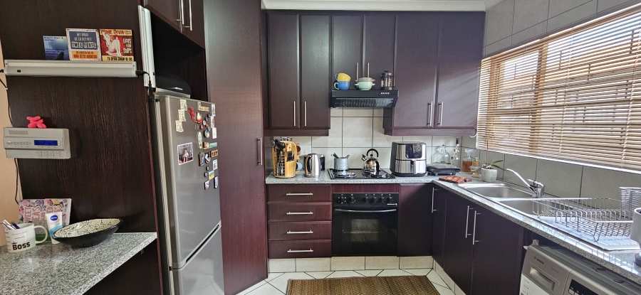 2 Bedroom Property for Sale in Meyersdal Gauteng
