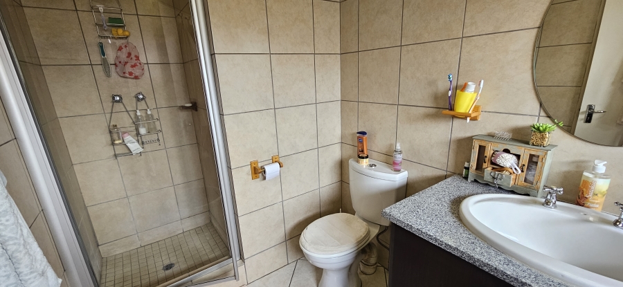 2 Bedroom Property for Sale in Meyersdal Gauteng