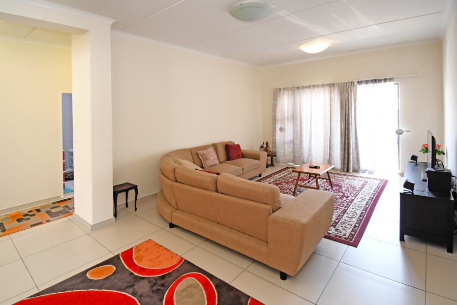 2 Bedroom Property for Sale in Broadacres Gauteng