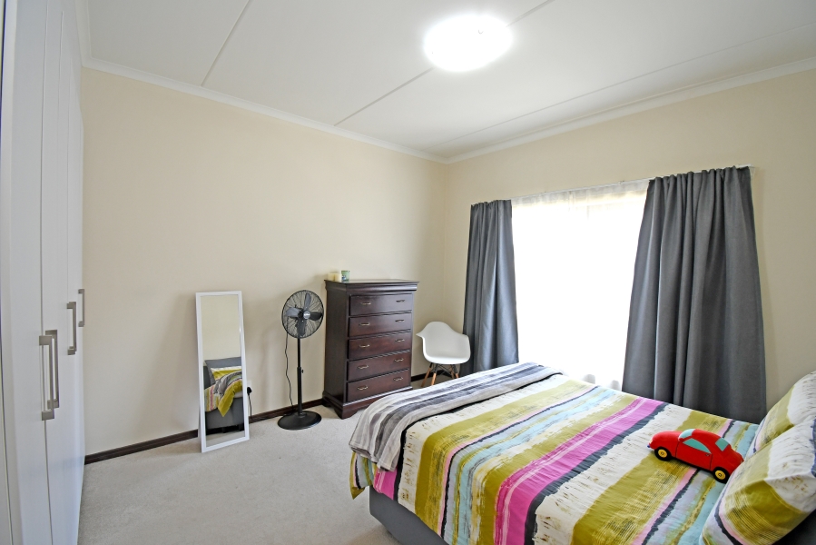 2 Bedroom Property for Sale in Broadacres Gauteng