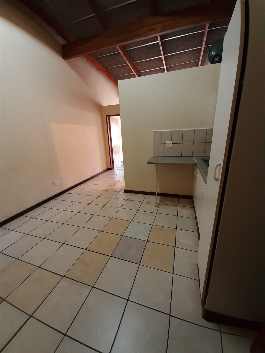 1 Bedroom Property for Sale in Pretoria North Gauteng