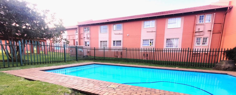 To Let 2 Bedroom Property for Rent in Meyersdal Gauteng