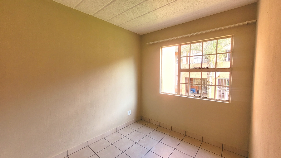 To Let 2 Bedroom Property for Rent in Meyersdal Gauteng