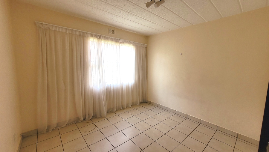 To Let 2 Bedroom Property for Rent in Meyersdal Gauteng