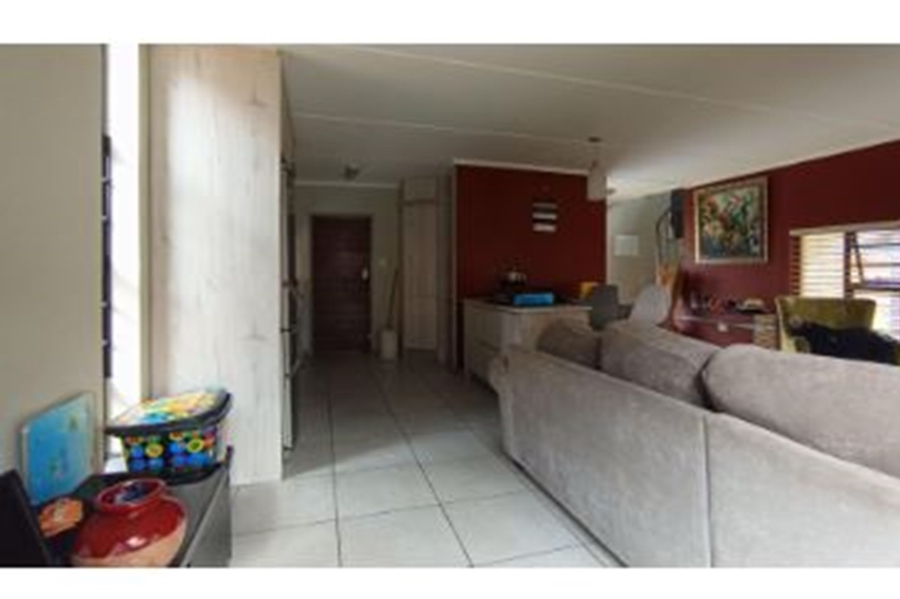 3 Bedroom Property for Sale in Amberfield Valley Gauteng