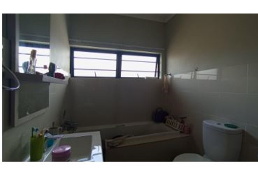 3 Bedroom Property for Sale in Amberfield Valley Gauteng