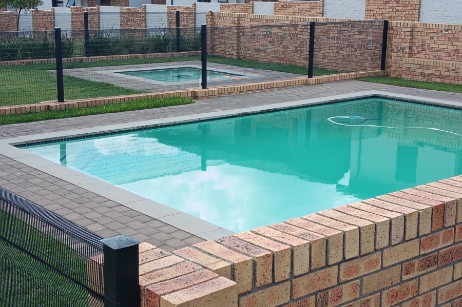 3 Bedroom Property for Sale in Amberfield Valley Gauteng