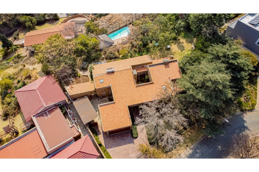 4 Bedroom Property for Sale in Northcliff Gauteng