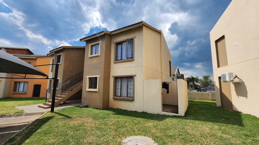 2 Bedroom Property for Sale in Montana Gauteng