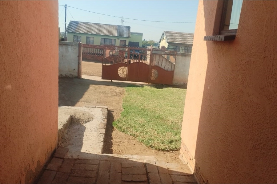 2 Bedroom Property for Sale in Stretford Gauteng