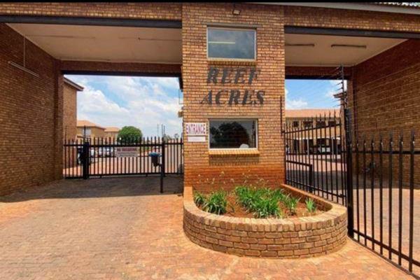 2 Bedroom Property for Sale in Krugersrus Gauteng