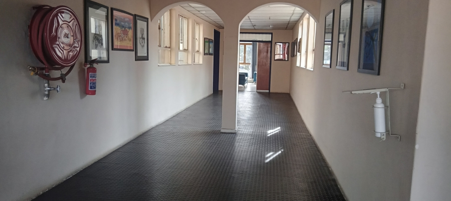 To Let commercial Property for Rent in Cleveland Gauteng