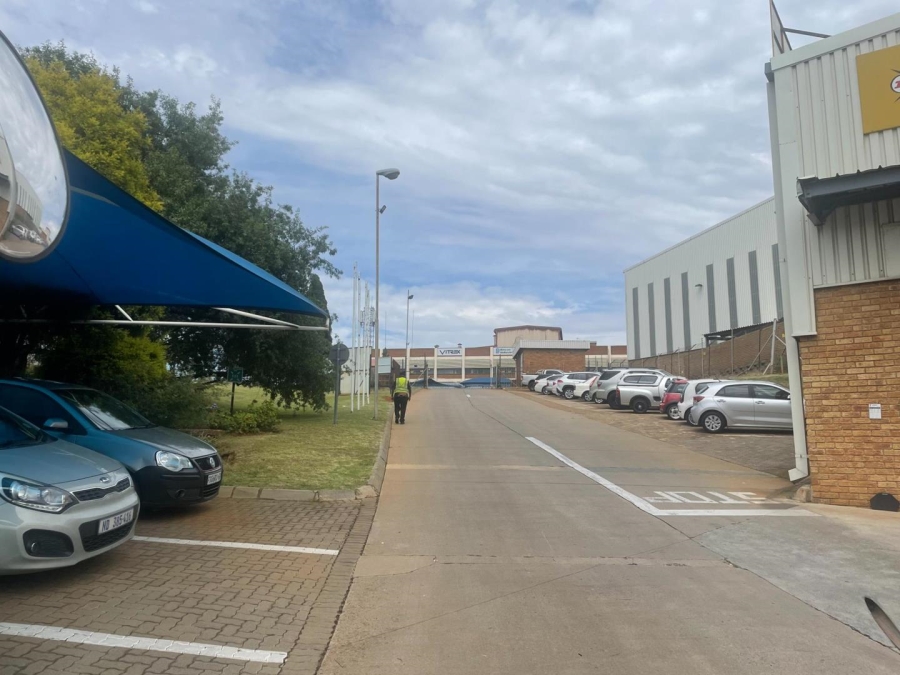 To Let commercial Property for Rent in Jet Park Gauteng