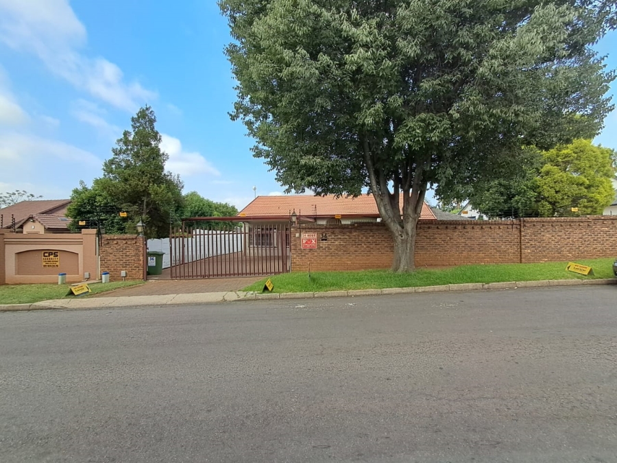 3 Bedroom Property for Sale in Randhart Gauteng