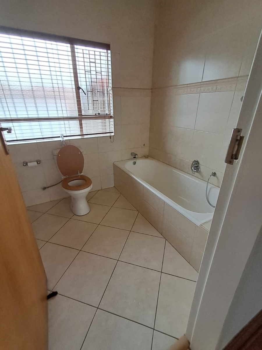 3 Bedroom Property for Sale in Randhart Gauteng